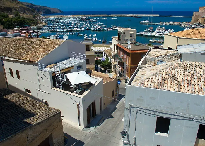 Da Peppa Alojamento de Acomodação e Pequeno-almoço Castellammare del Golfo