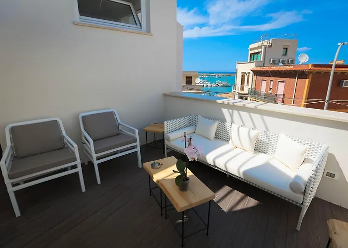 Da Peppa Alojamento de Acomodação e Pequeno-almoço Castellammare del Golfo